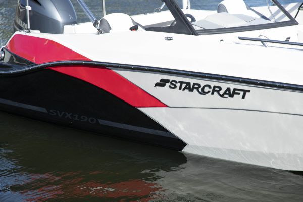 Starcraft Marine SVX 190 OB Fiberglass Boat