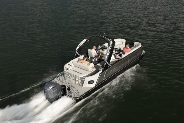 RX 25 Q DC Starcraft Pontoon Boat