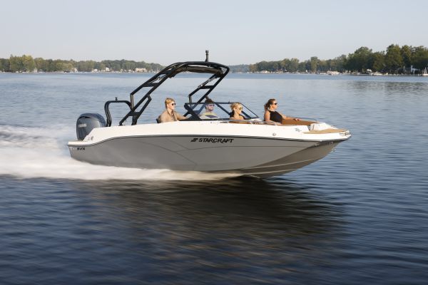 Starcraft Marine Fiberglass Boat SVX 210 OB