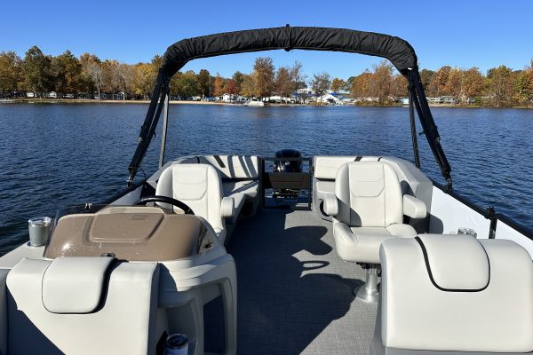 Starcraft Marine Pontoon Boat GX 20 LR DH