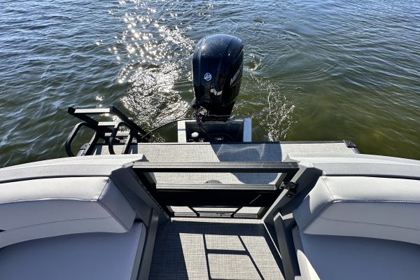 Starcraft Marine Pontoon Boat GX 20 LR DH