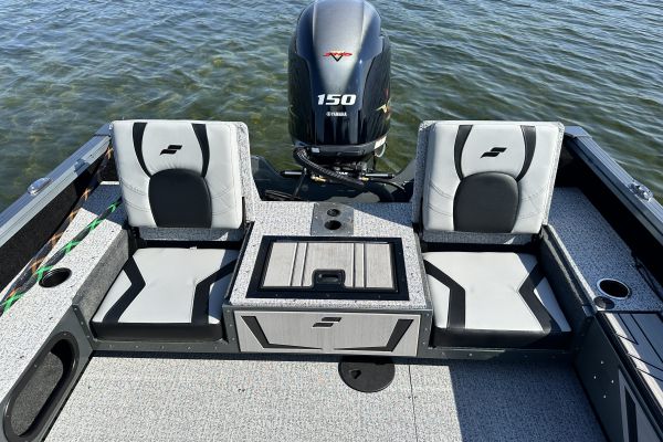 Starcraft Marine Delta 188 DC with SE Pkg Fishing Boats