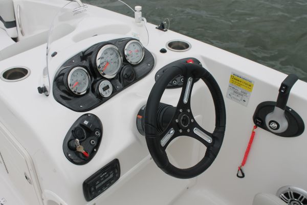  Starcraft Limited OB steering wheel
