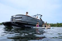 RX 23 Q DC Starcraft Pontoon Boat