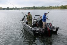 STX 2050 Fishing on the water