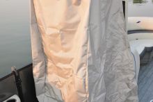 Starcraft Pontoon EXS 5 pop up dressing room