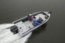 Starcraft Renegade 168 SC running Fishing Boat