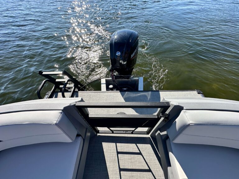Starcraft Marine Pontoon Boat GX 22 R DH Sport