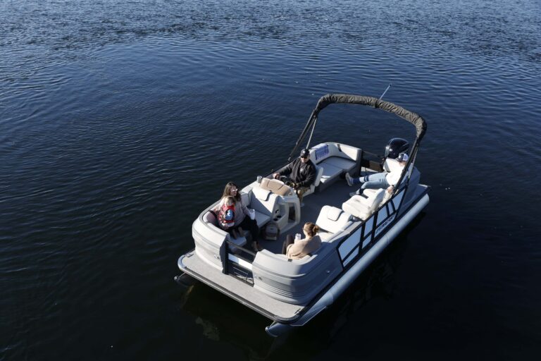 Starcraft Marine Pontoon Boat GX 22 R DH Sport