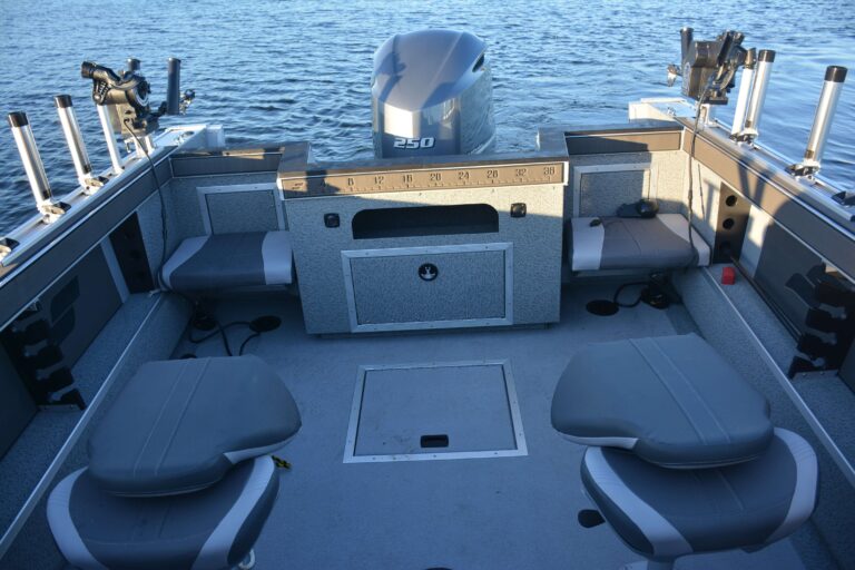 Fishmaster 210